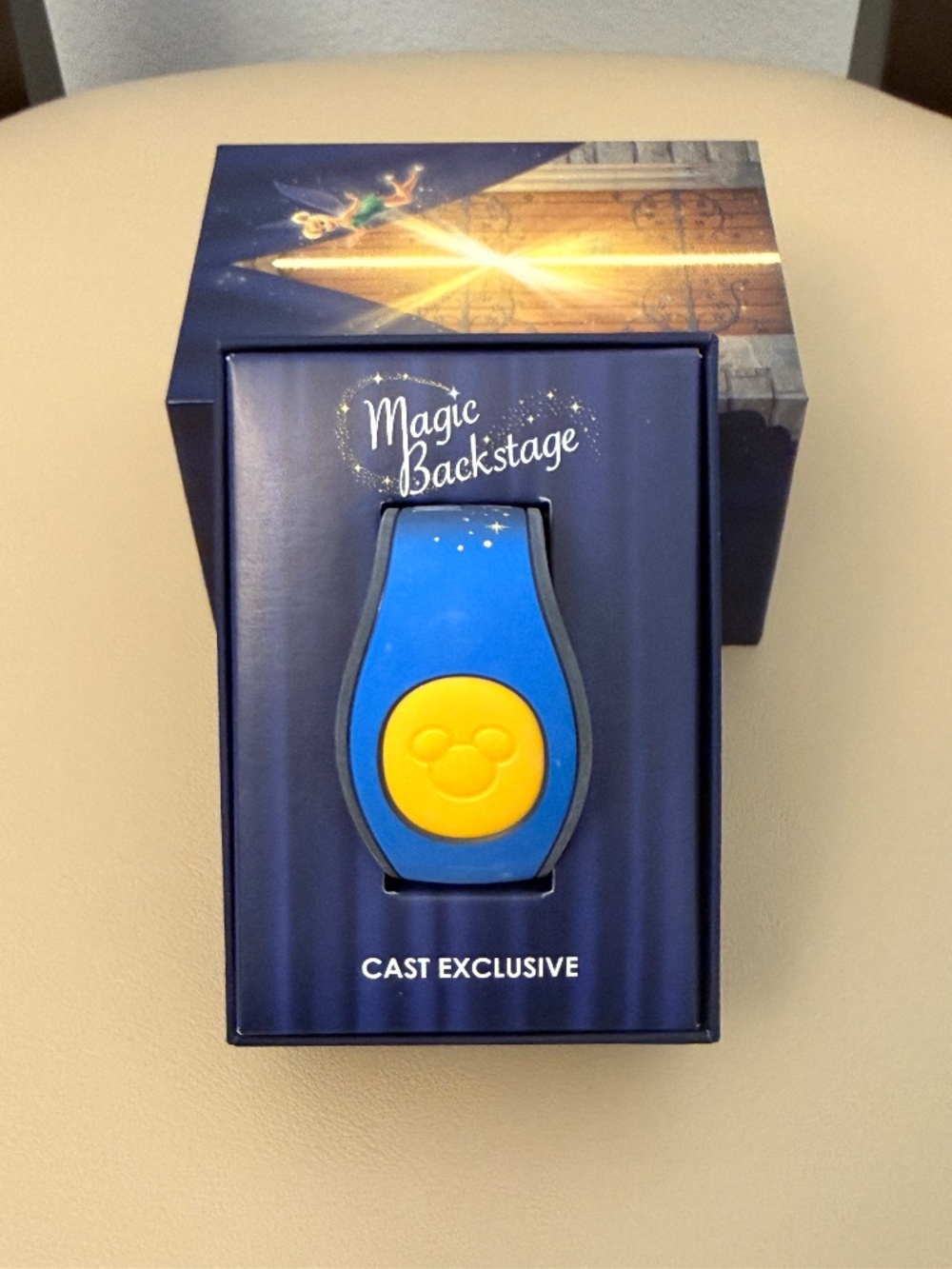 Disney Cast Exclusive — Magic Backstage Magicband 2.0 Unlinked